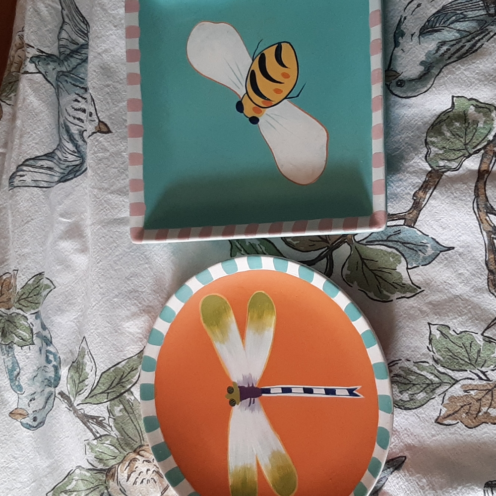 Decorative Plates (2)
